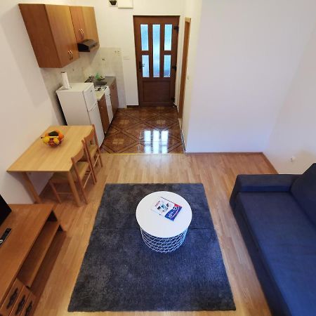 Uncle Apartment Makarska Exterior foto