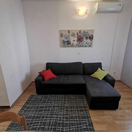 Uncle Apartment Makarska Exterior foto